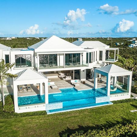 Triton Luxury Villa Providenciales Eksteriør billede