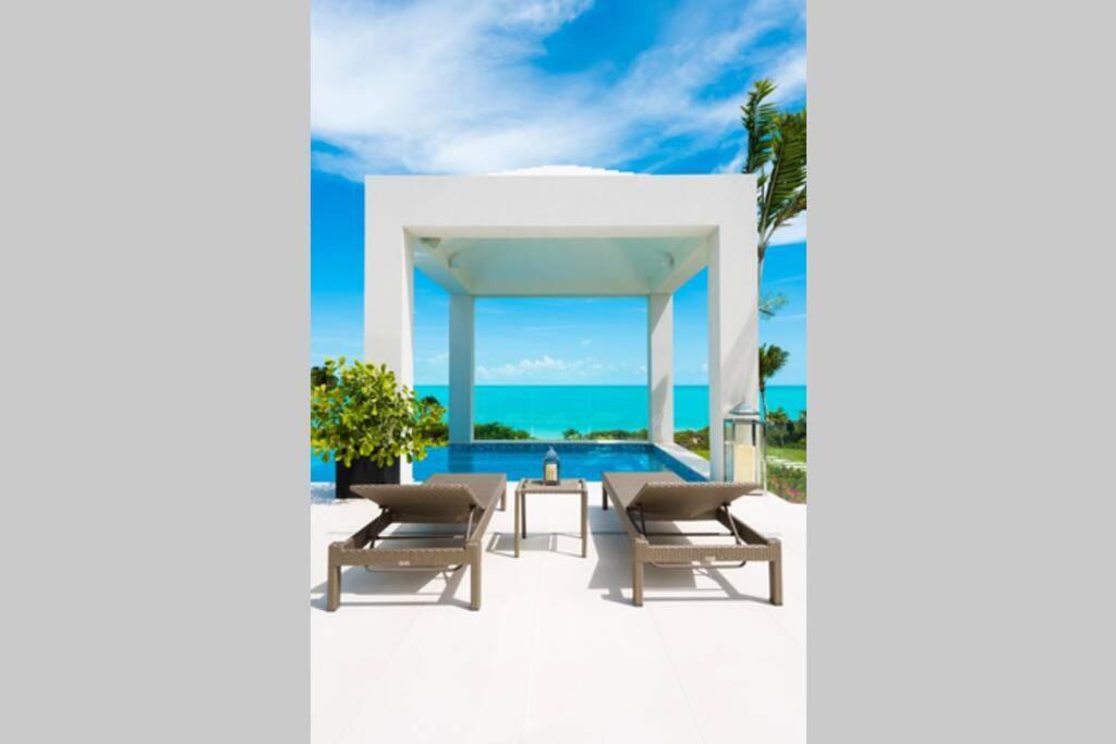 Triton Luxury Villa Providenciales Eksteriør billede