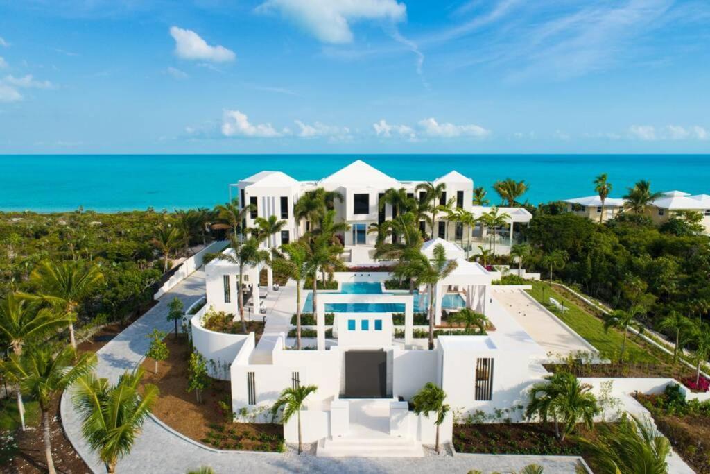 Triton Luxury Villa Providenciales Eksteriør billede