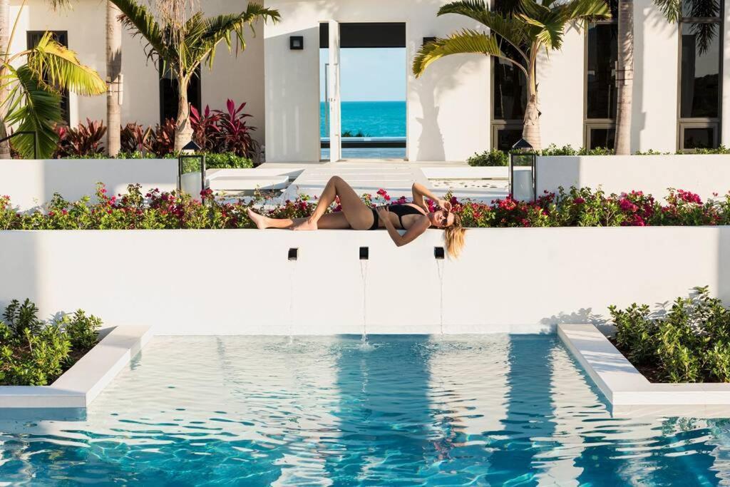 Triton Luxury Villa Providenciales Eksteriør billede
