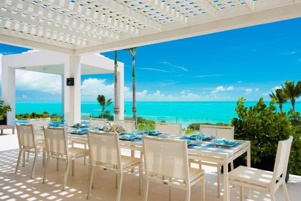 Triton Luxury Villa Providenciales Eksteriør billede